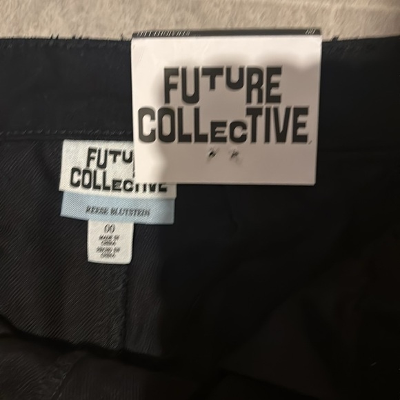 Women's Yoke Seam Straight Denim Pant Future Collective with Reese Blutstein 24” - Picture 5 of 6